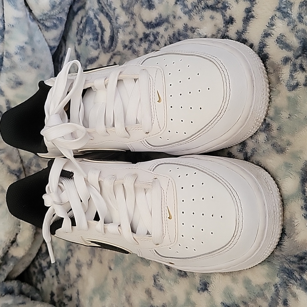 Boys Nike air force 1s